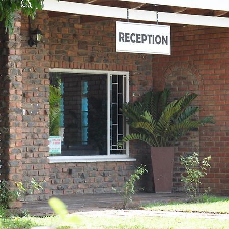 Casa Leitao Lodge Phalaborwa Esterno foto