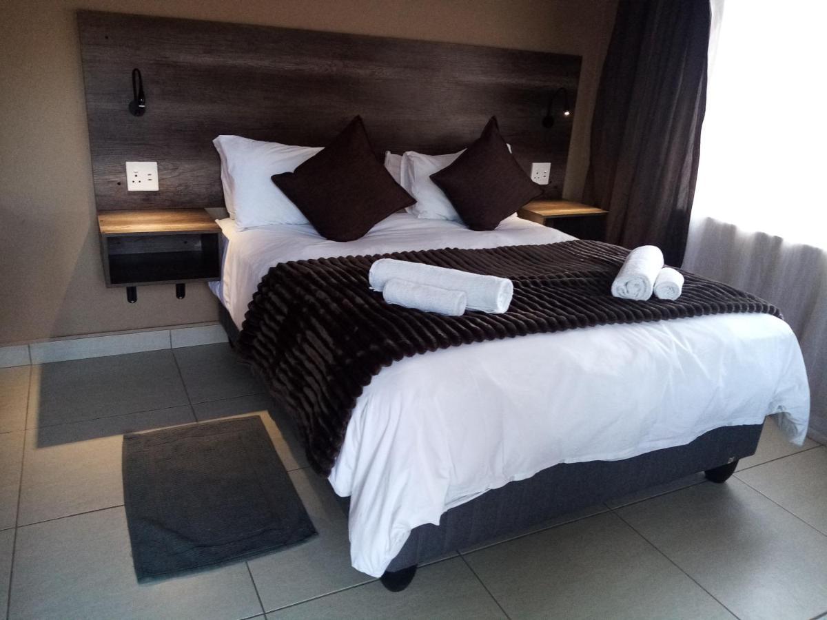 Casa Leitao Lodge Phalaborwa Esterno foto